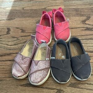 Three pairs of Tom’s